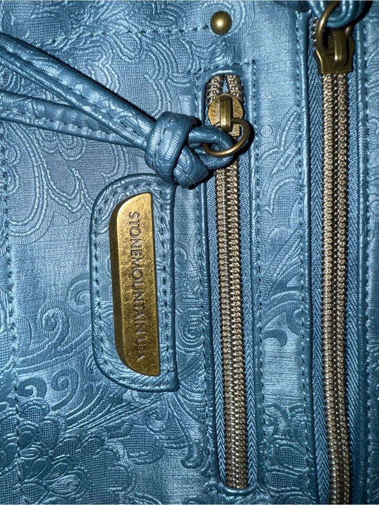 Stone Mountain Accessories Handbags - Stone Mountain Accessories Teal-Blue Embossed Crossbody with Gold Hardware
